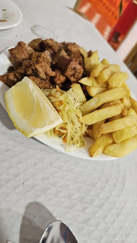 Kevin_Bochinche La Lechuza_Vega de San Mateo_review