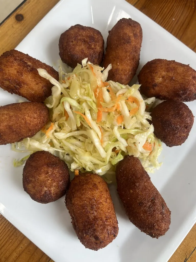 Bochinche La Lechuza_Vega de San Mateo_slider_image_2