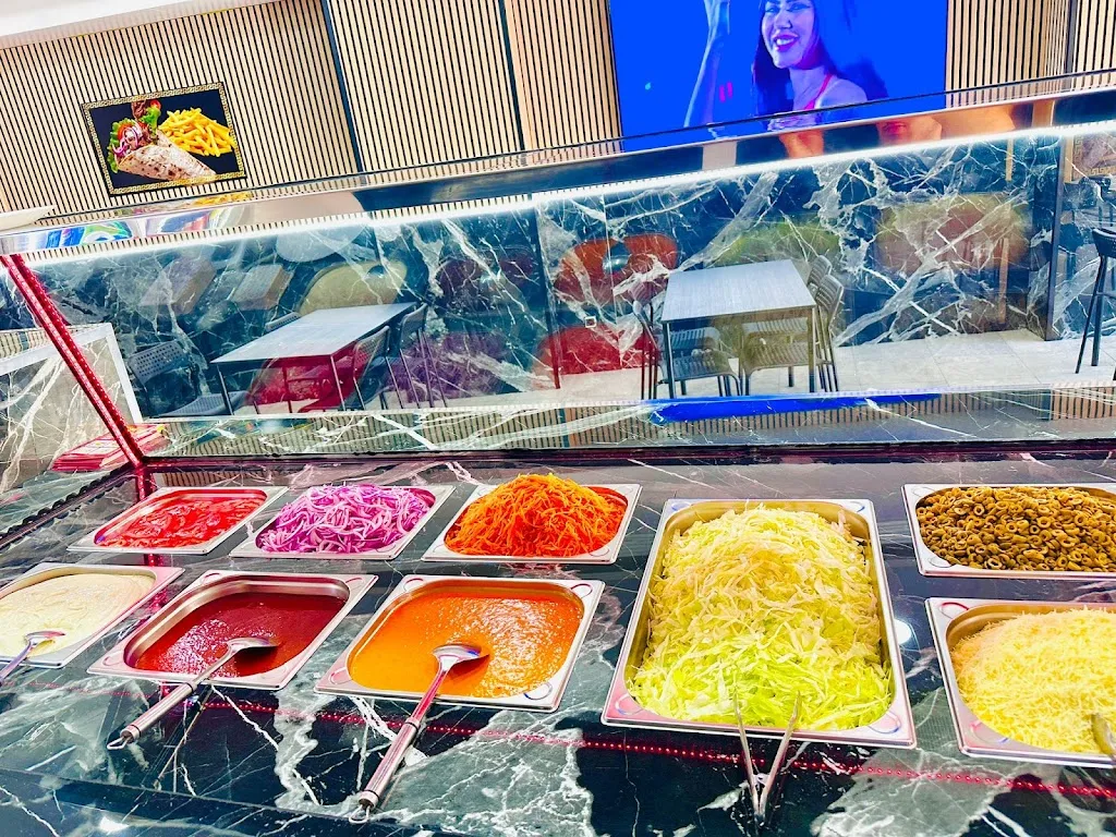 Waqar Doner Kebab san mateo_Vega de San Mateo_slider_image_3