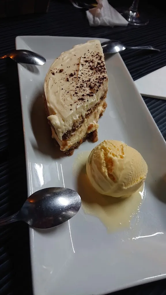 Menu_Bar Restaurant León_Barrios de Luna Los_immagine_6