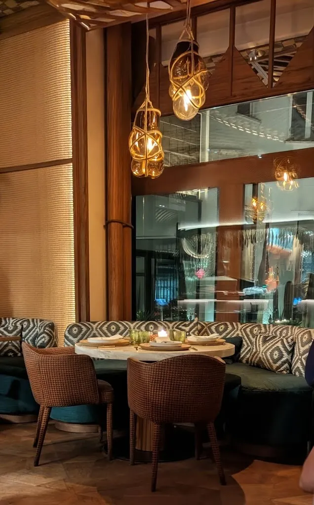 BAKAN MADRID_Barrios de Luna Los_slider_image_3