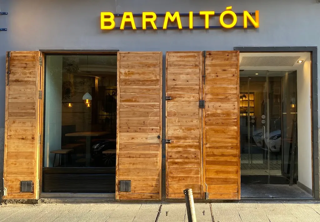 Restaurante BARMITÓN_Barrios de Luna Los_slider_image_1