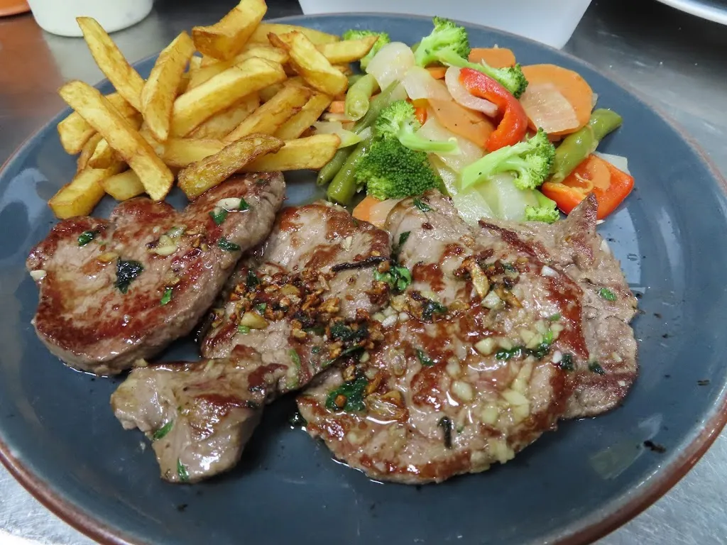 Ohasis Gastrobar Vecindario_Vecindario_slider_image_3