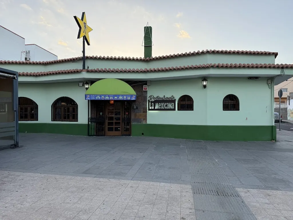 Carlos Flores_Restaurante La Mexicana_Vecindario_review