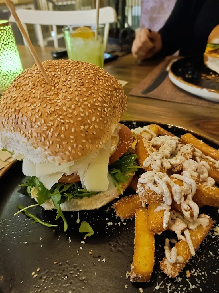 Menu_La Burguesa Canaria_Vecindario_image_7