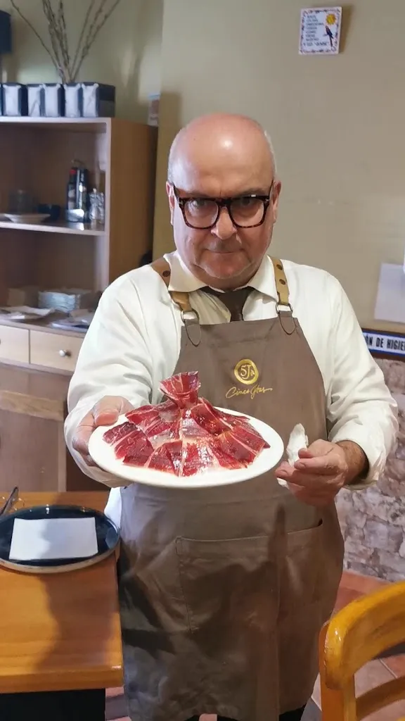 El Sitio Ibérico_Vecindario_slider_image_2