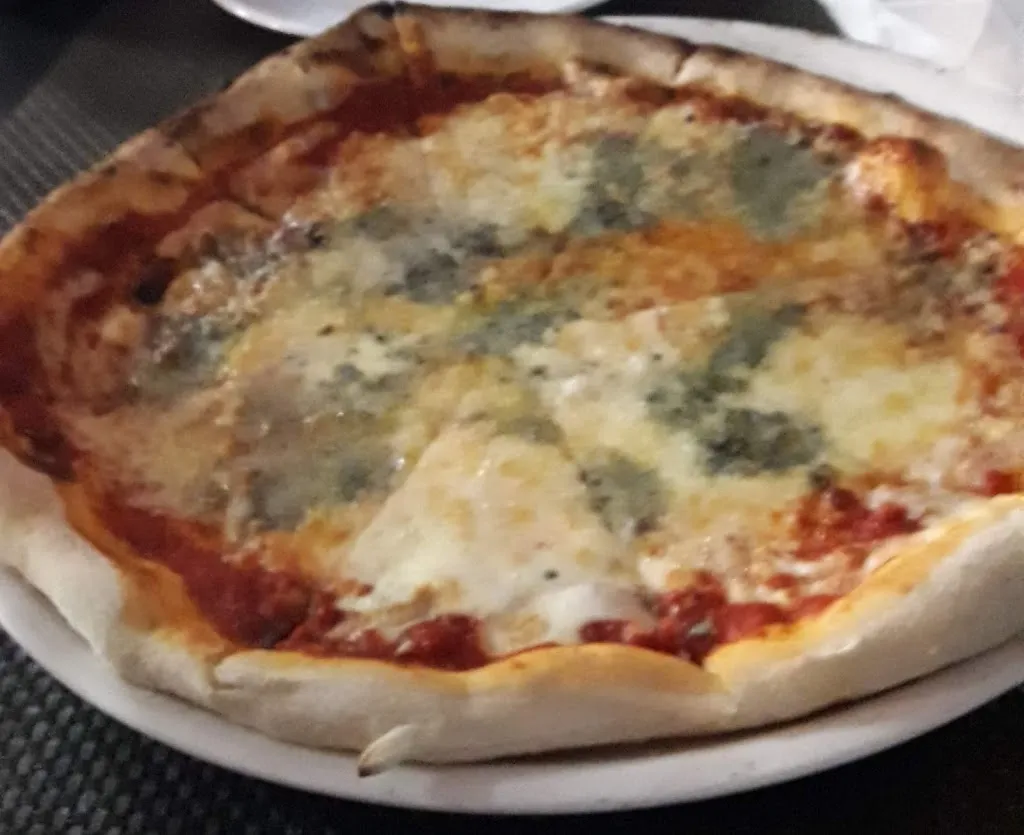 Menu_A Roma Il Mondo De La Pizza_Vecindario_image_6