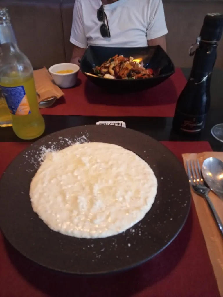 Menu_A Roma Il Mondo De La Pizza_Vecindario_image_7