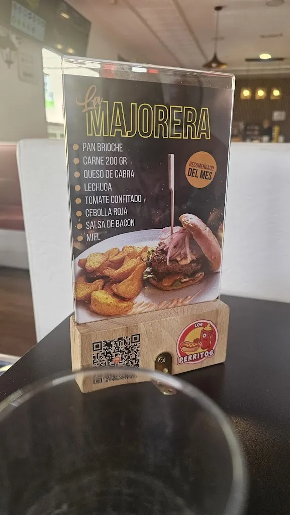 Menu_Hamburguesería perritos burguer vecindario_Vecindario_image_4