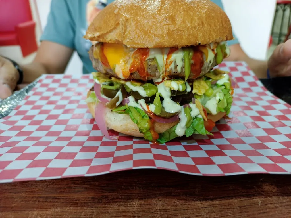 Menu_Hamburguesería perritos burguer vecindario_Vecindario_image_8