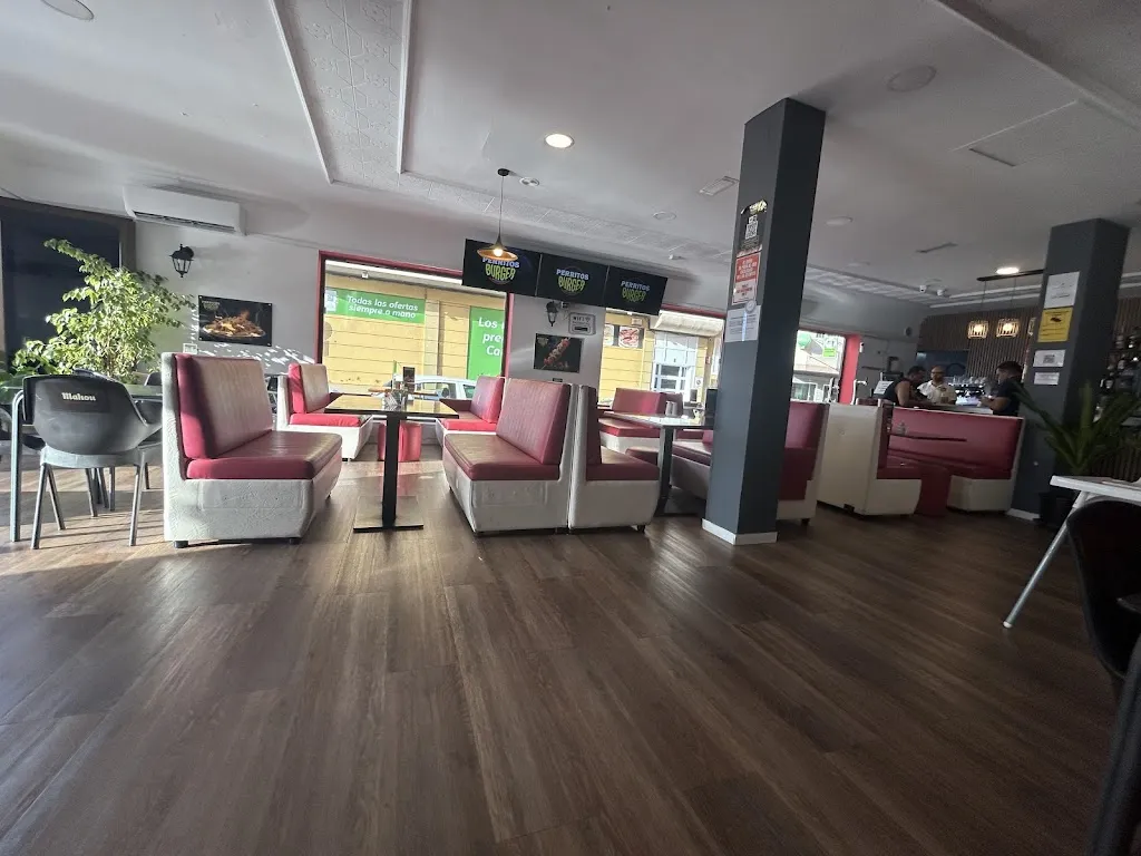 Hamburguesería perritos burguer vecindario_Vecindario_slider_image_1