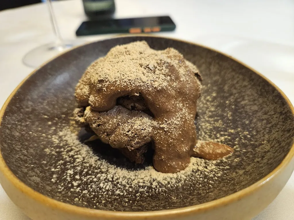 Alberto González_Sábor_Vecindario_review