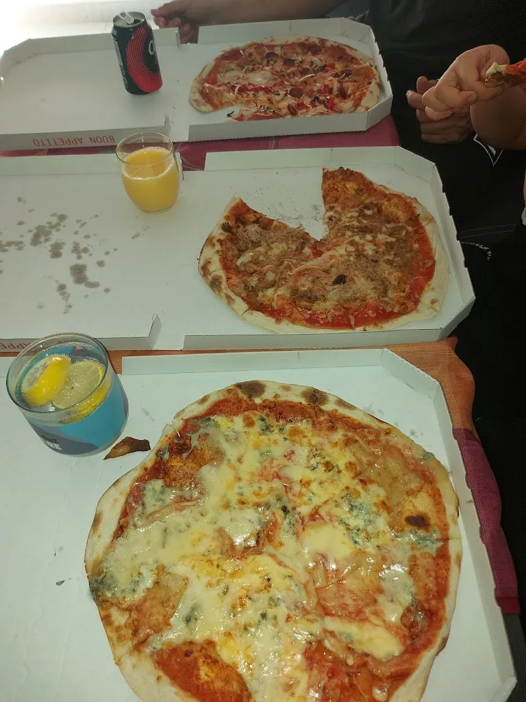 Menu_Pizza Flash Canarias_Vecindario_image_9