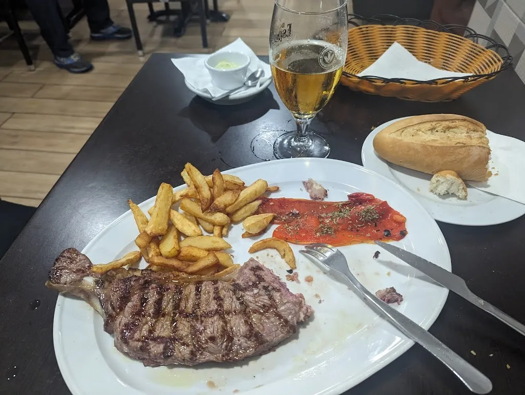 Matteo Matteotti_Grill los amigos_Vecindario_review