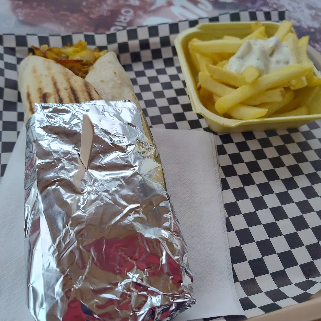 Malene Leu_El Gran Sultan Kebap Vecindario_Vecindario_review