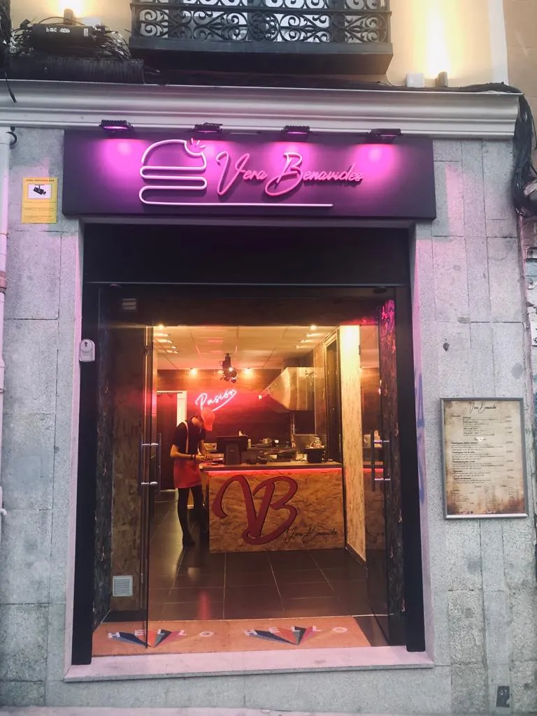 Jose Jose_Vera Benavides_Benavides_review