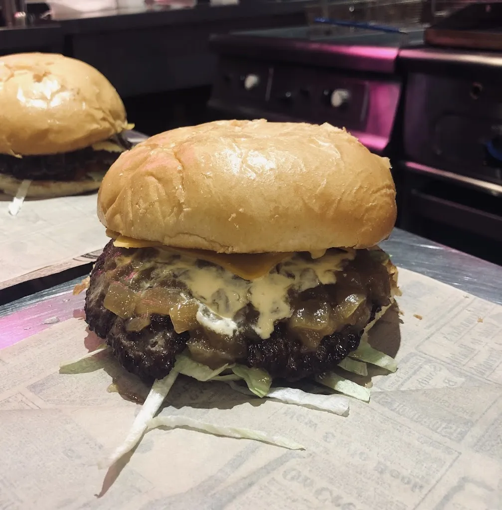 Vera Benavides_Benavides_slider_image_3