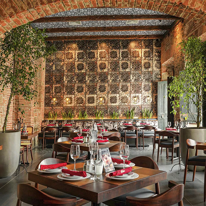 Casa Escobar Antigua restaurant in Antigua La