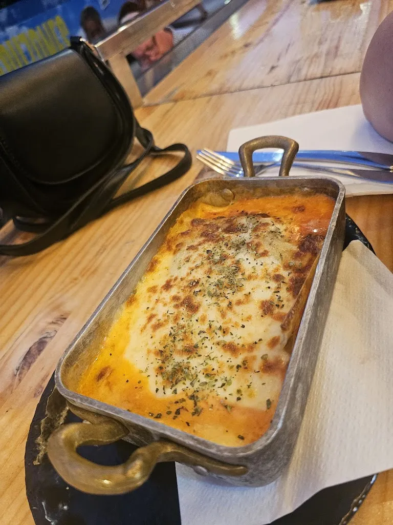 Peter astbury_Lucciano La Trattoria - Platja de Finestrat_Finestrat_review