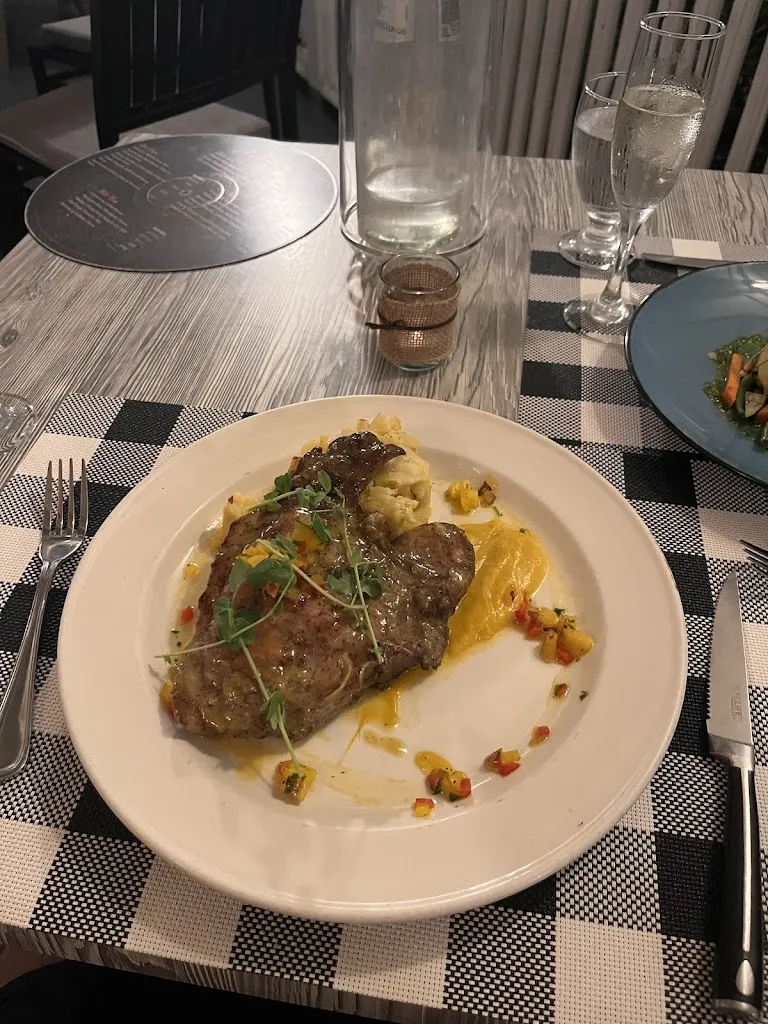 Menu_The Fox House Bar & Restaurant_Antigua La_image_8