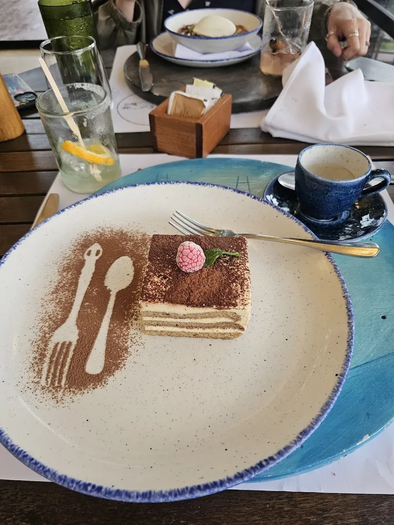 Andrew Shurman_El Tenedor_Antigua La_review