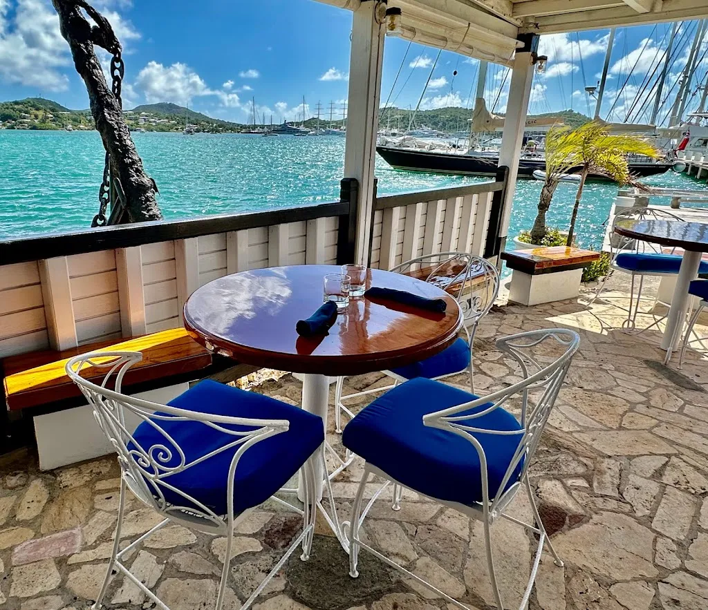 Cloggy's restaurant in Antigua La