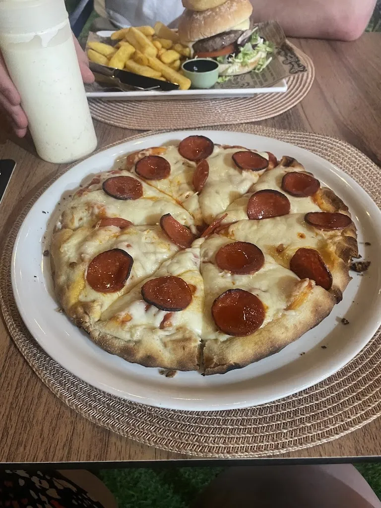 Tori Falcon_Infinite food and drinks_Finestrat_recensione