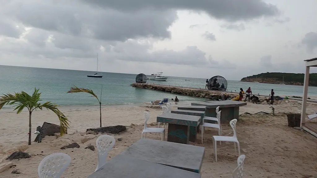 Ana's On The Beach_Antigua La_slider_image_2