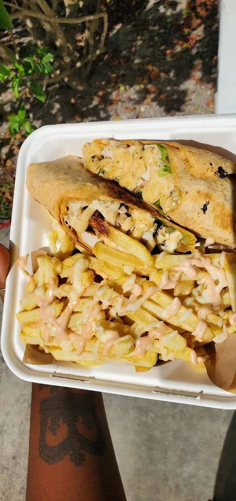 Menu_D'cravinz Restaurant & Bar_Antigua La_image_6