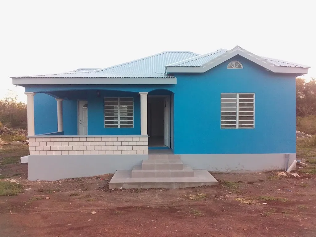 BUBA's Hideout_Antigua La_slider_image_3