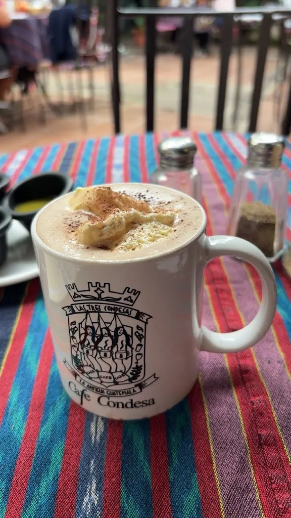 Rachel_Café Condesa_Antigua La_review