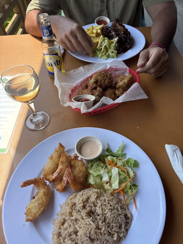 Nadia Signore_The Nest -Beach Bar, Antigua_Antigua La_review