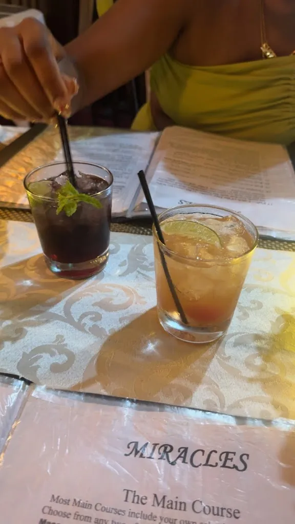 Shanna Bhagan_Miracles of the Caribbean Restaurant and Bar_Antigua La_review