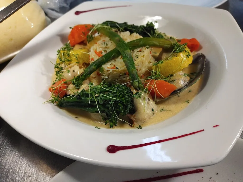 Menu_The Cove Restaurant_Antigua La_image_2