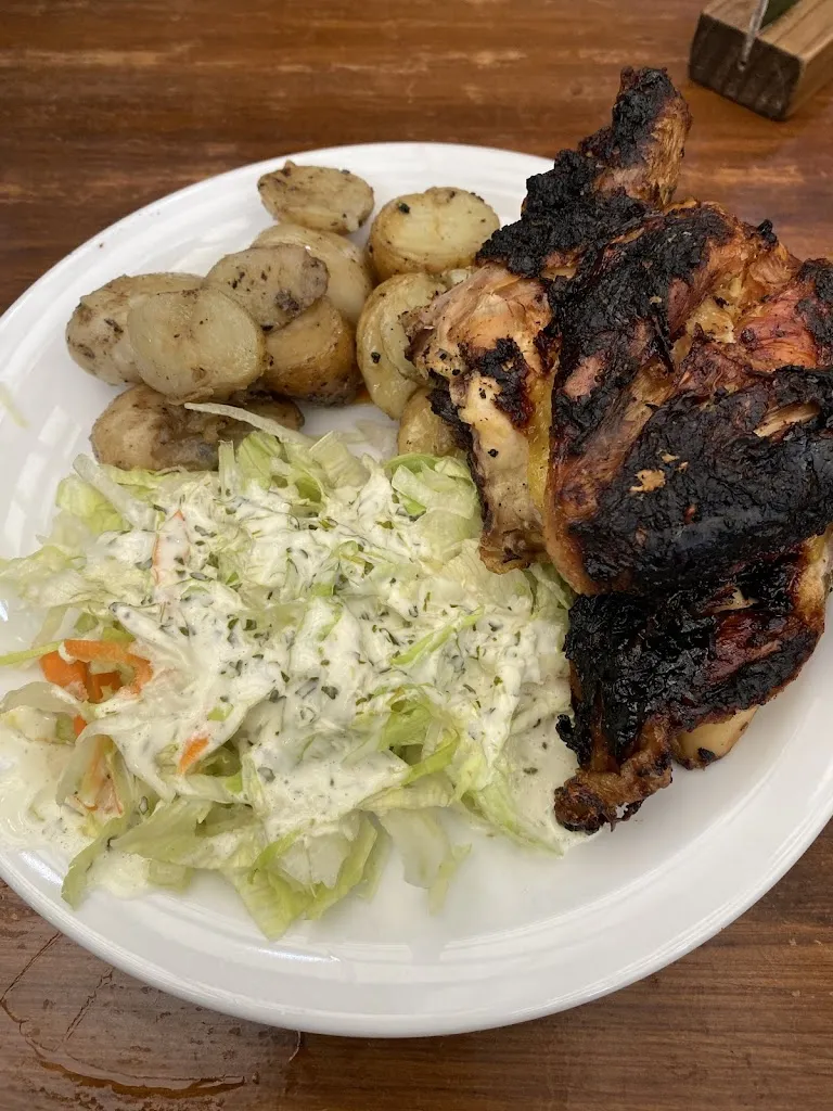 Antonia Morey_Rincóncito Antigüeño_Antigua La_review