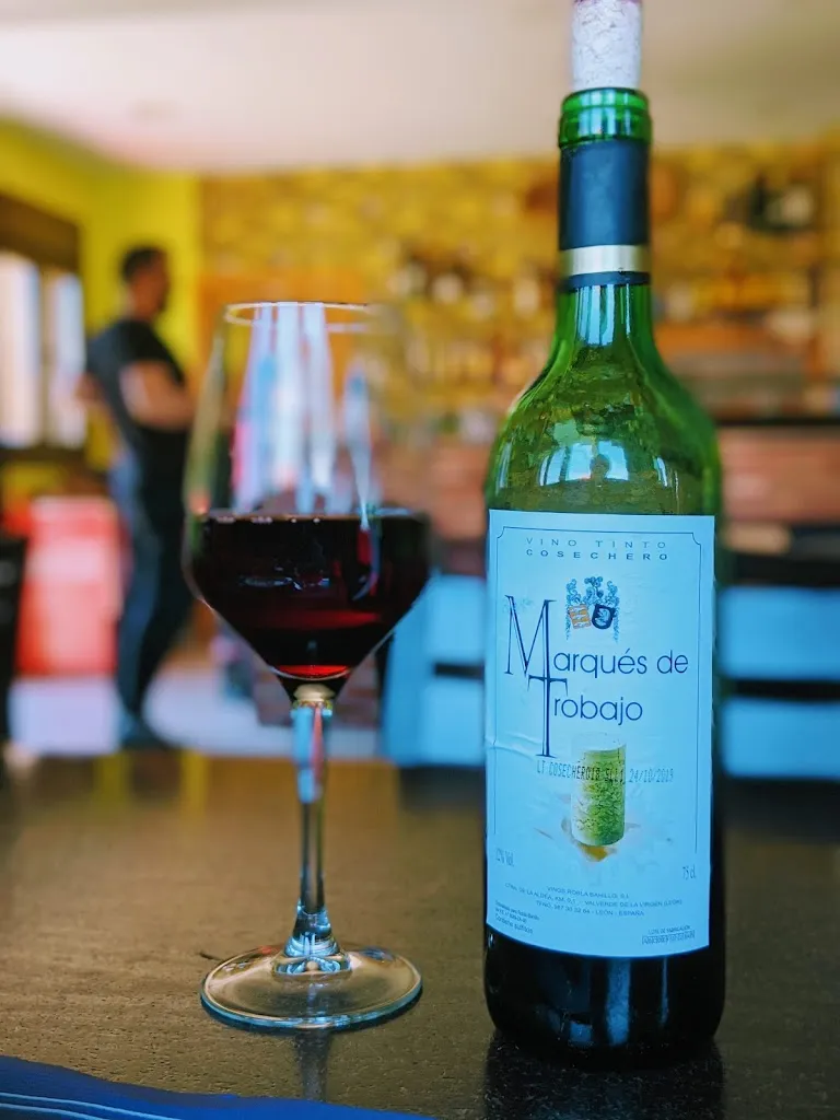 Menu_Hotel Restaurante El Sueve_Bercianos del Real Camino_image_3