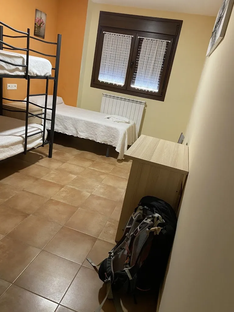 Susanne de Boer_Hotel Restaurante El Sueve_Bercianos del Real Camino_review