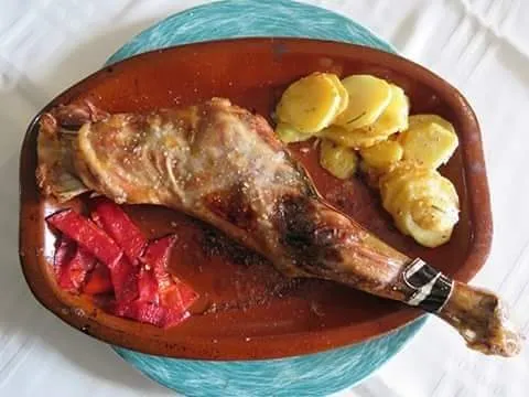 Restaurante Tierra de la Reina_Boca de Huérgano_slider_image_3