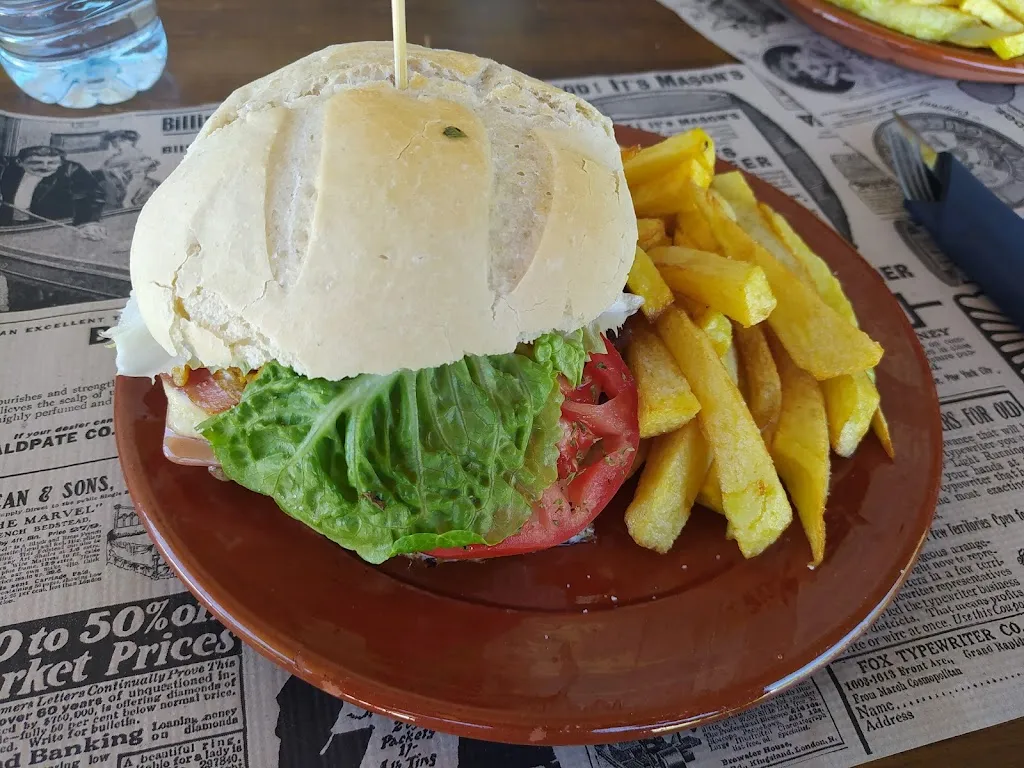 Menu_La Giulia RestoBar_Boca de Huérgano_image_4