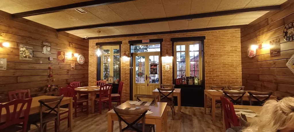 ELUNO Urban Food restaurant in Astorga