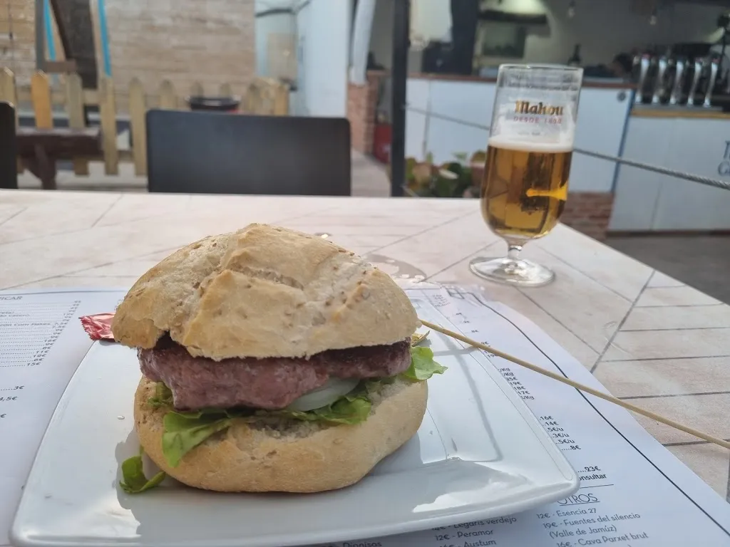ishaychuk_The Camperter Grill & Garden_Astorga_review