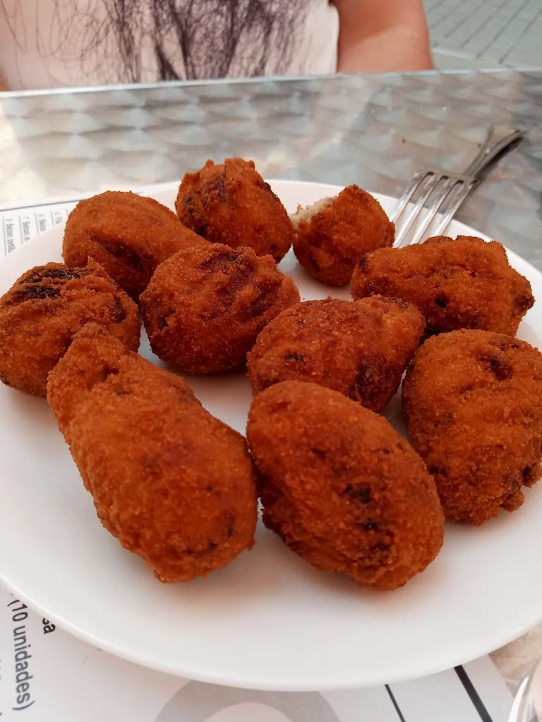 Menu_Bar Burguer Goyo_Astorga_image_7