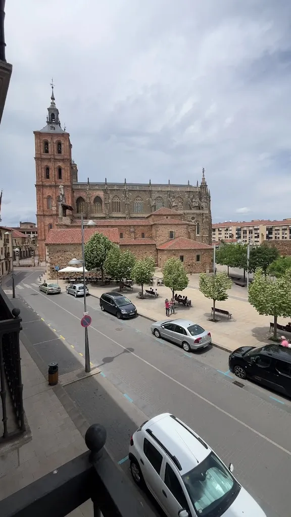 per diderot_Hotel Gaudí Astorga_Astorga_review