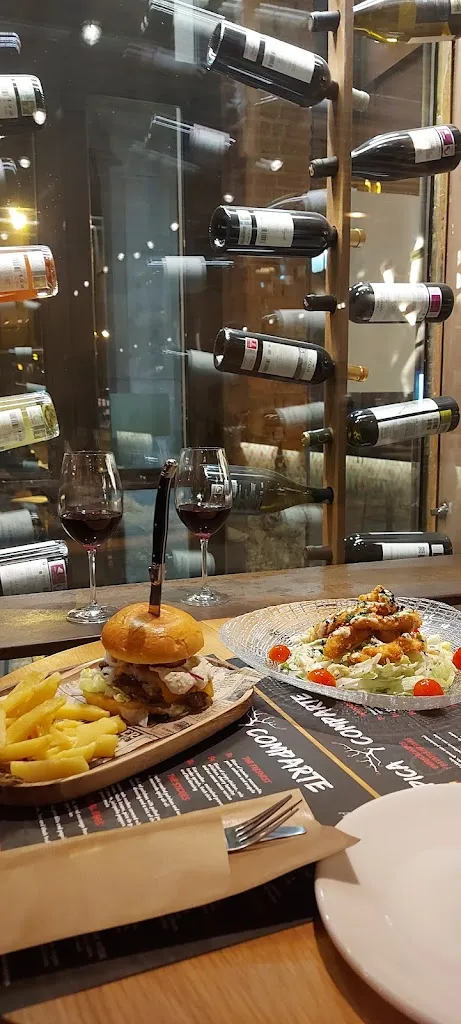 RUBEN ALVAREZ_Vinoteca Entrecepas_Astorga_review