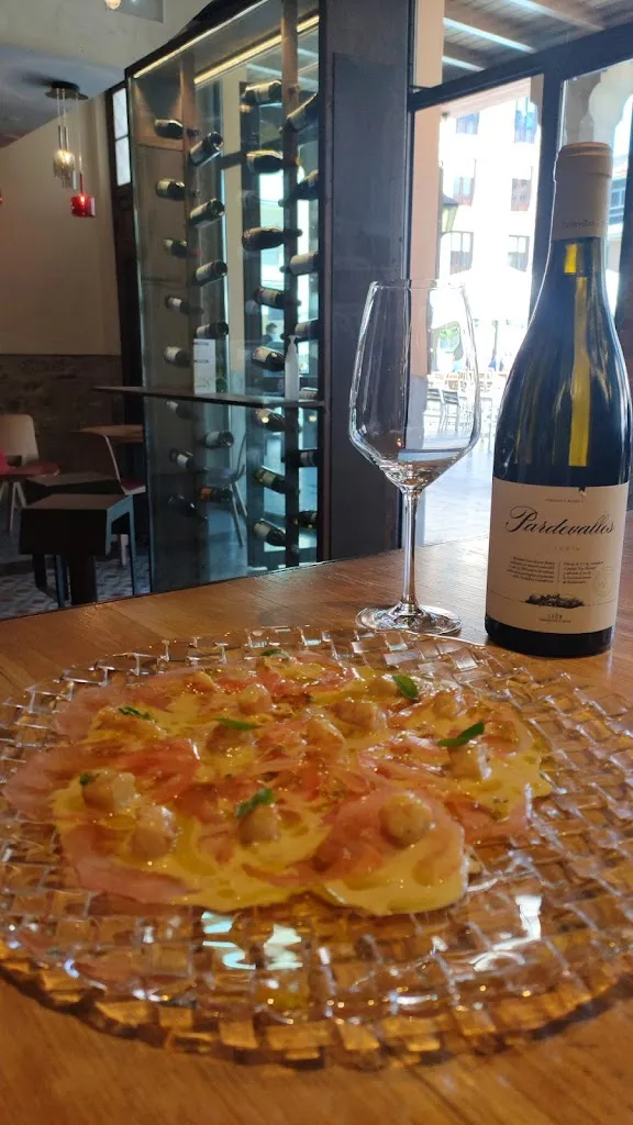 Vinoteca Entrecepas_Astorga_slider_image_2