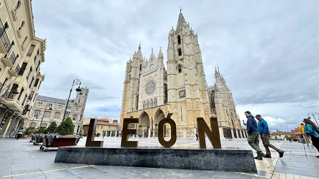 Miku Gastrobar_Astorga_slider_image_3