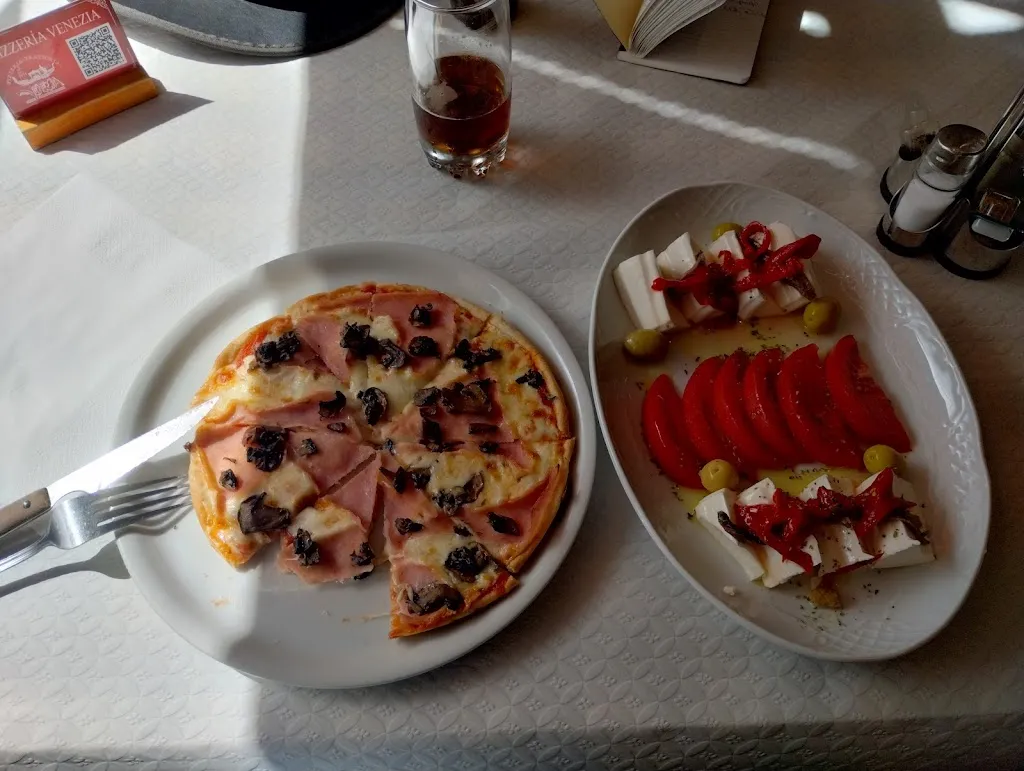 Omar Beggs_Pizzería Venezia_Astorga_review