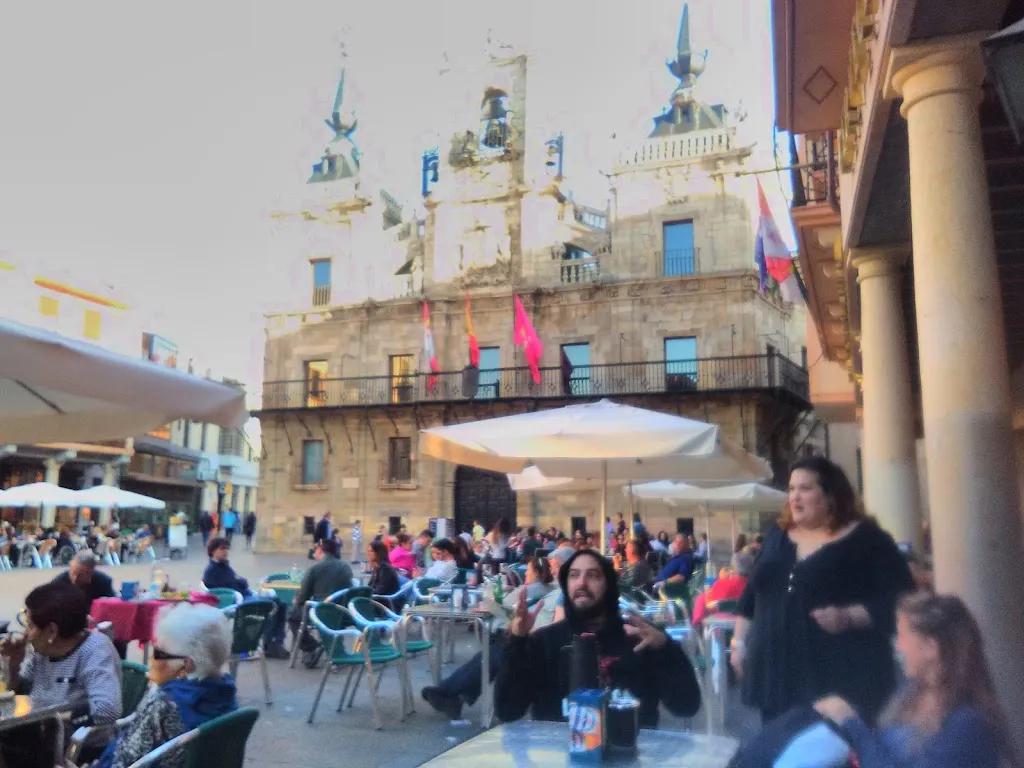 Kris o_Restaurante Astur Plaza_Astorga_review