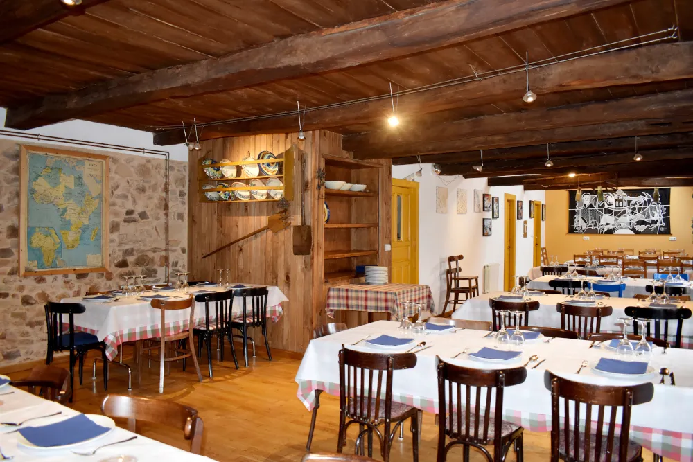 Casa de comer Entrepiedras restaurant in Astorga