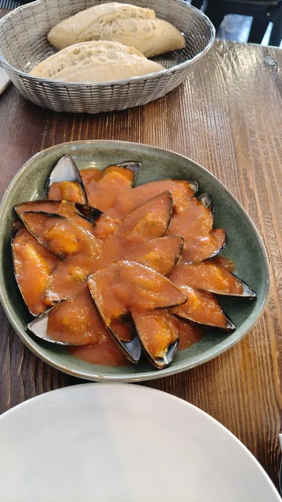 Carlos L. G._Meson O Pulpeiro_Bembibre_review